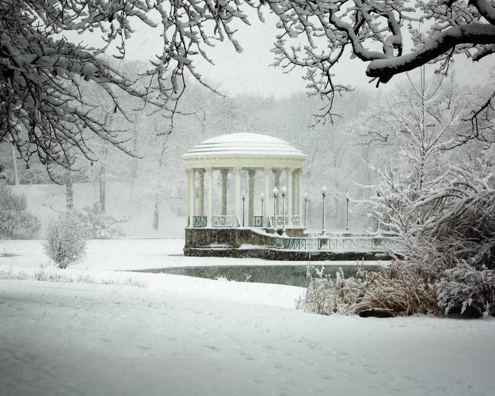 A Snowy Day at Roger Williams Park